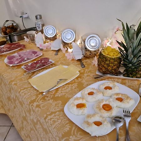 Maison Brinati Bed And Breakfast Monsummano Terme Екстер'єр фото